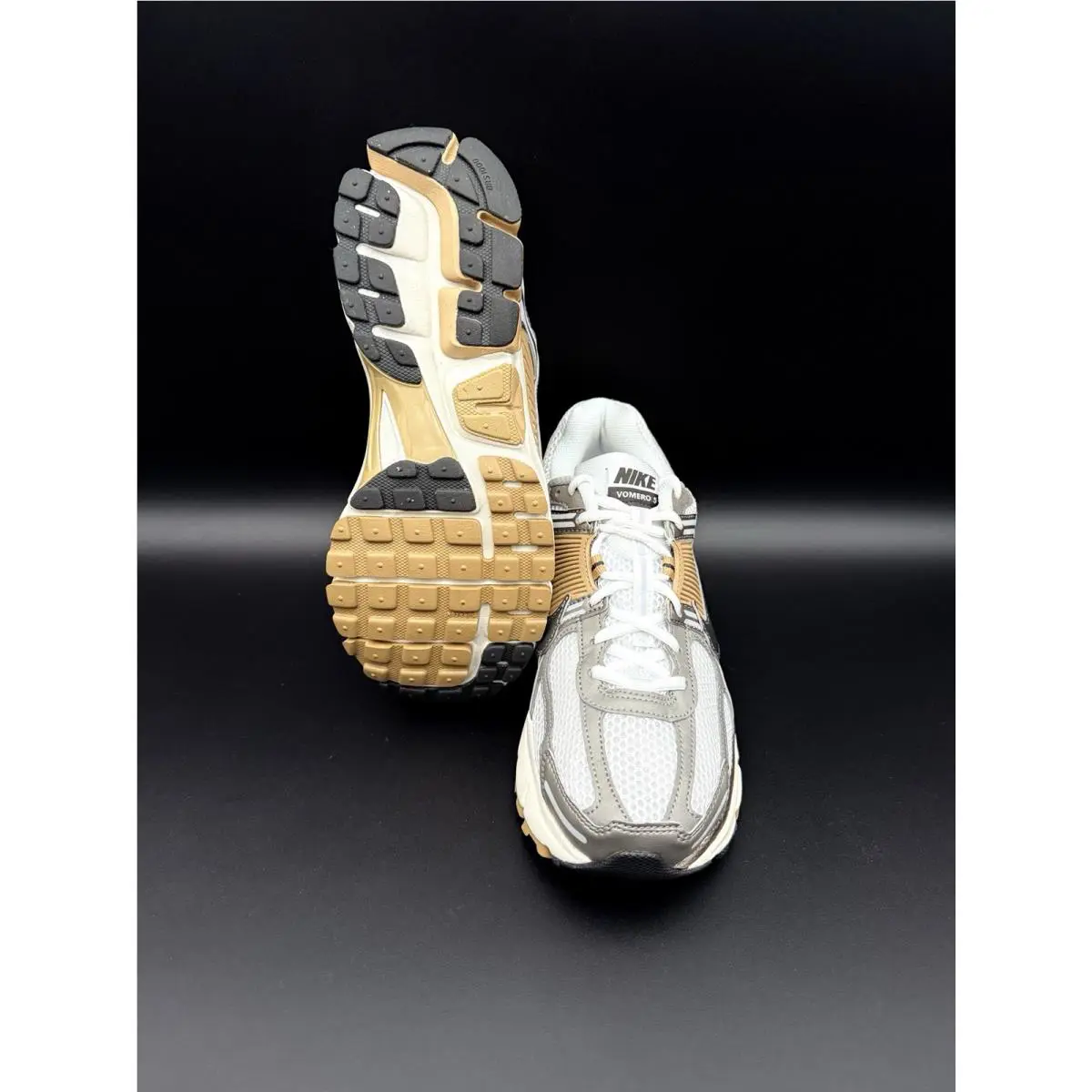 Nike shoes - Nike Zoom Vomero - Zoom Vomero - FJ4151-006 - Gray 19