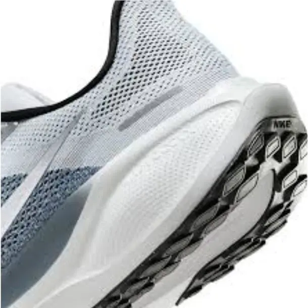 Nike shoes  - Photon Dust/Metallic Silver/Black 5