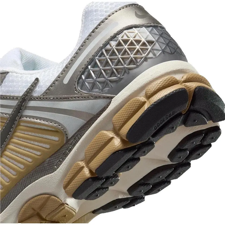 Nike shoes - Nike Zoom Vomero - Zoom Vomero - FJ4151-006 - MTLC PEWTER/MEDIUM ASH 4