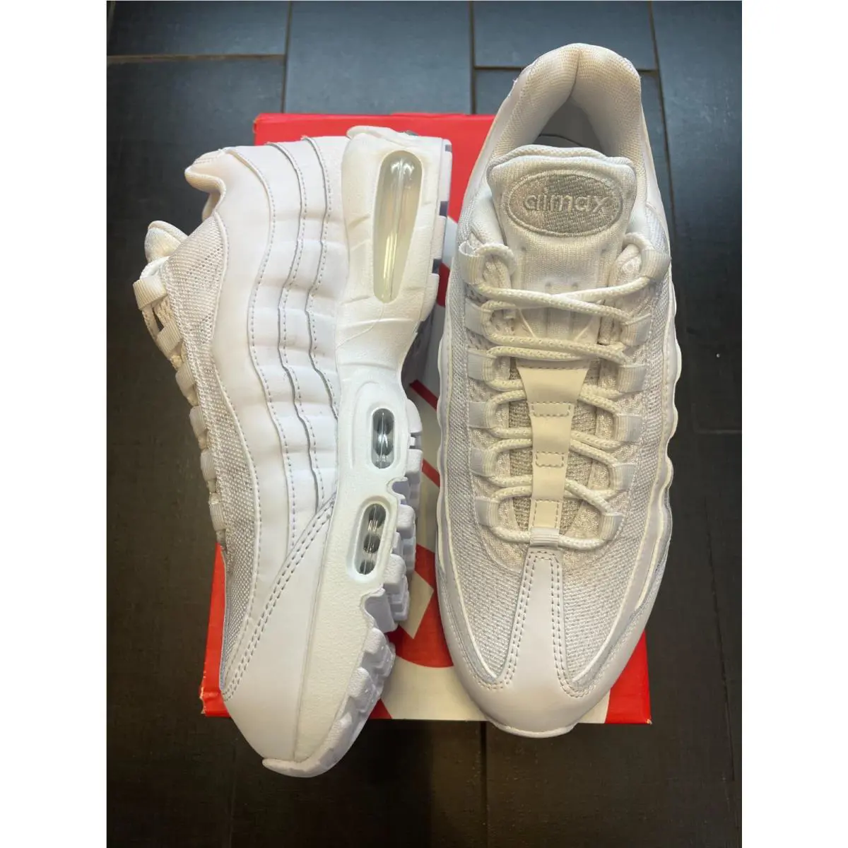 Nike shoes - Triple White 1