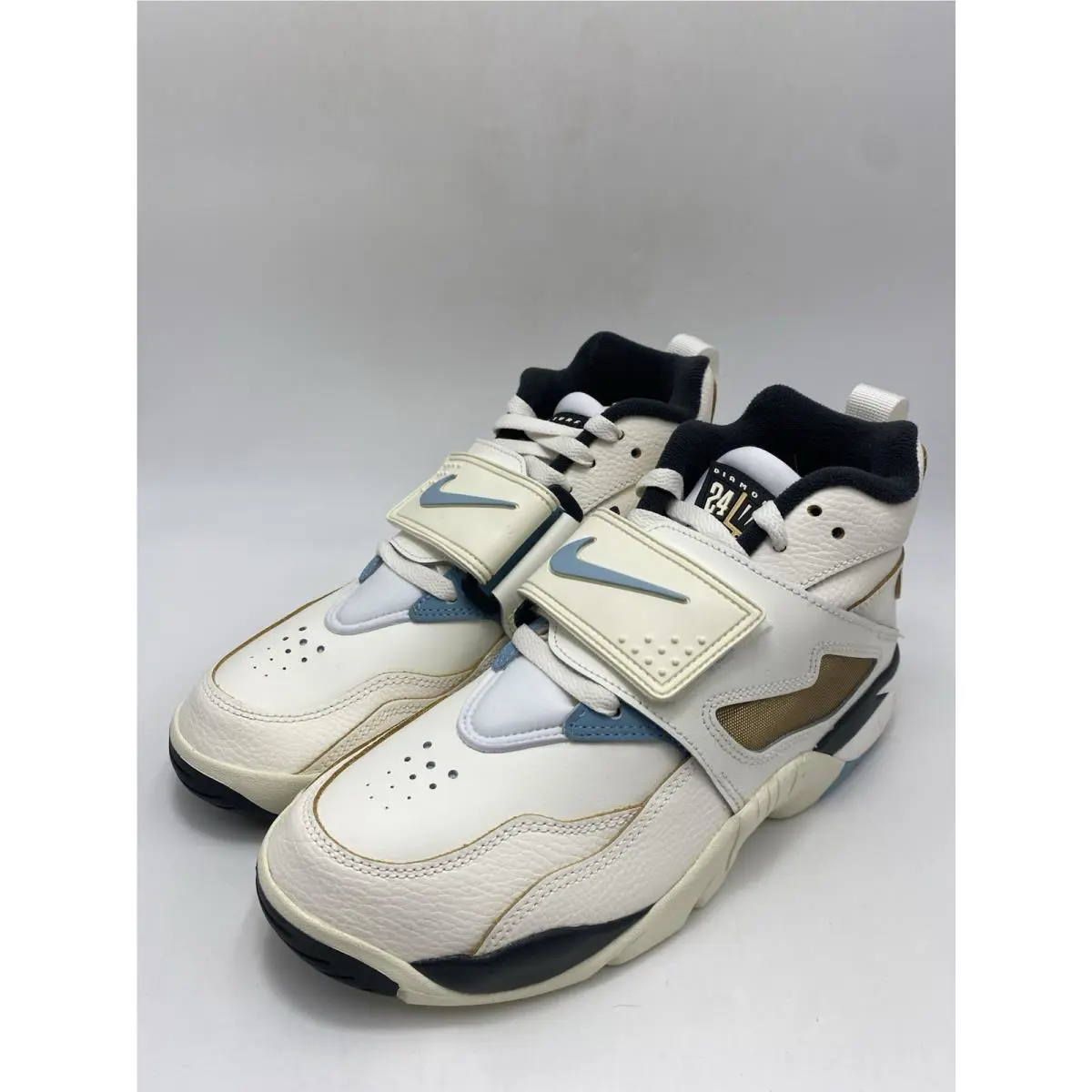 Nike shoes - Nike Air Diamond Turf - Air Diamond Turf - IF2534-100 - Blue (UPC: 198481715220) 2