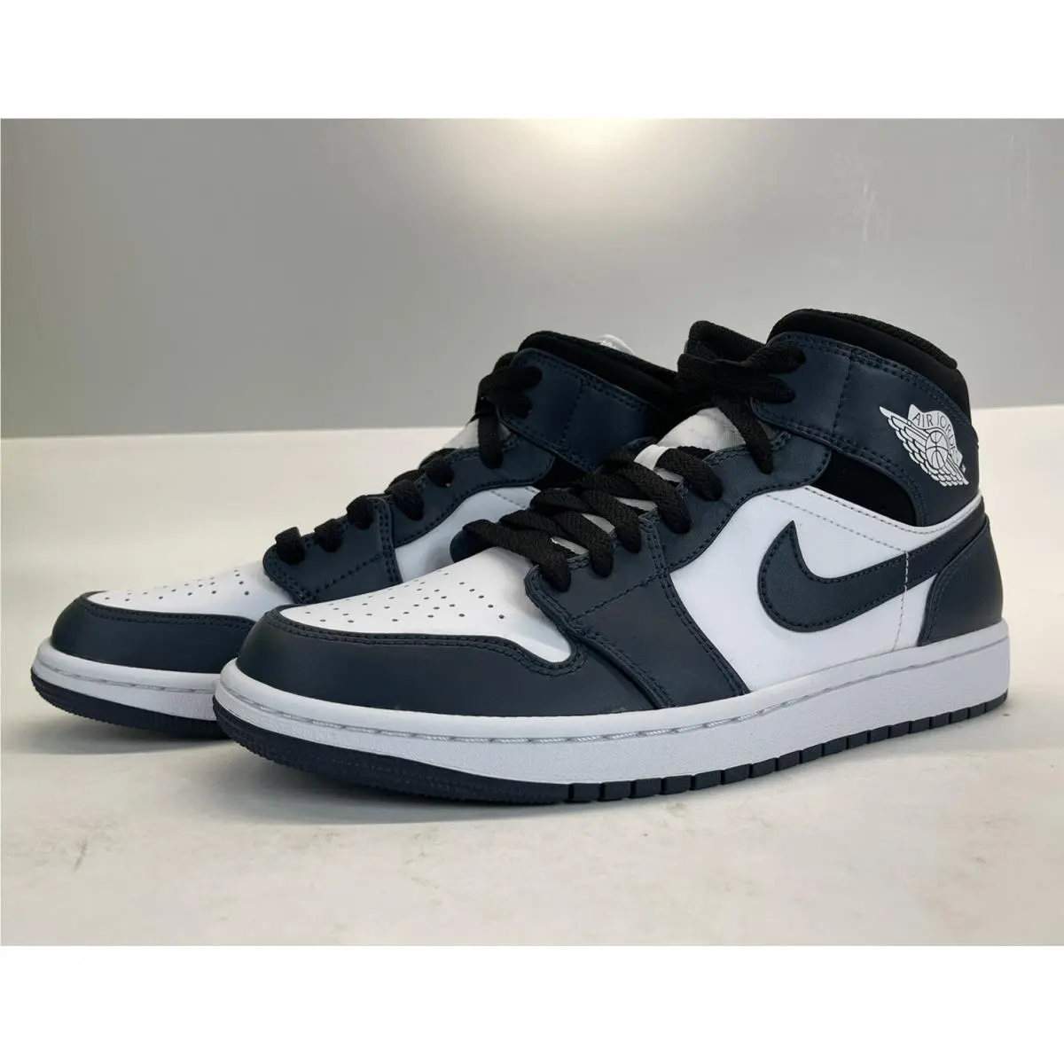 Nike shoes - Air Jordan 1 - Air - 554724-411 - Blue (UPC: 0195243826972) 3