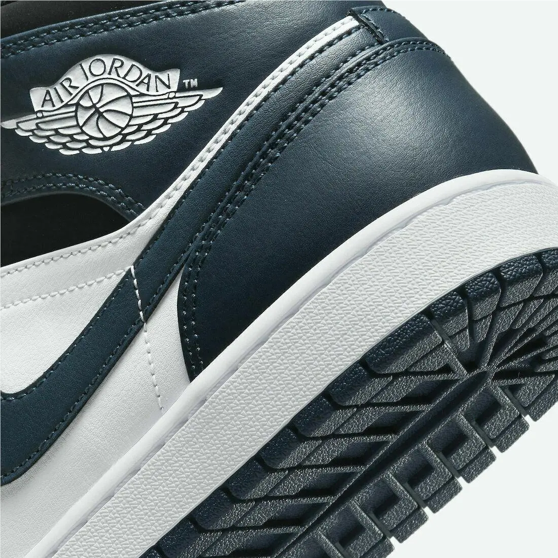 Nike shoes - Air Jordan 1 - Air - 554724-411 - Blue 4