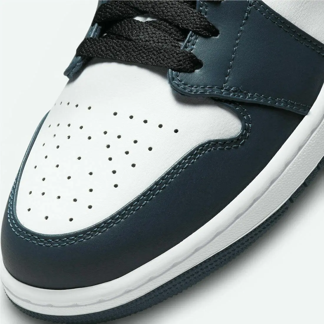 Nike shoes - Air Jordan 1 - Air - 554724-411 - Blue 2