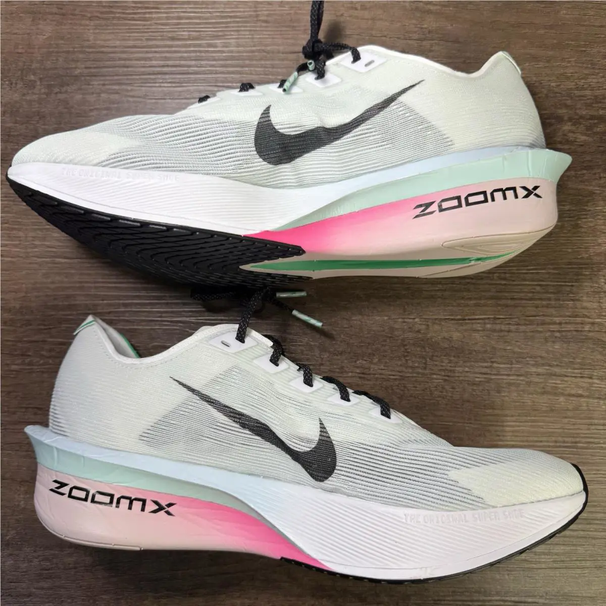 Nike shoes - Nike ZoomX VaporFly Next% 4 - HF6414-101 - White 3