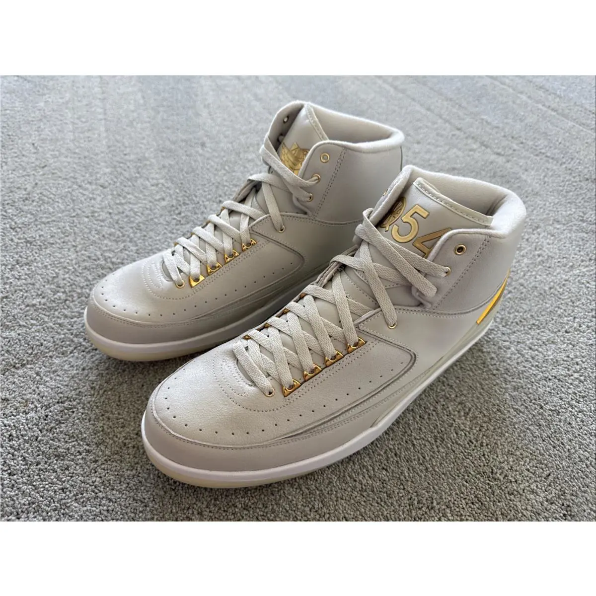 Nike shoes - Air Jordan Retro - Air Retro - White 3