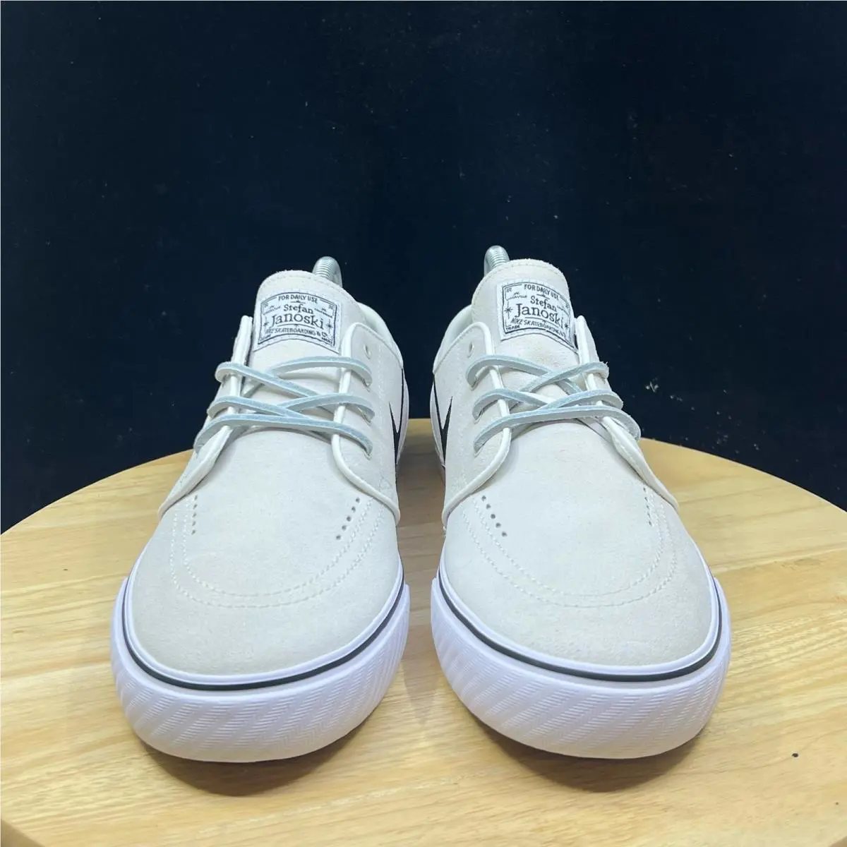 Nike shoes - Beige 1