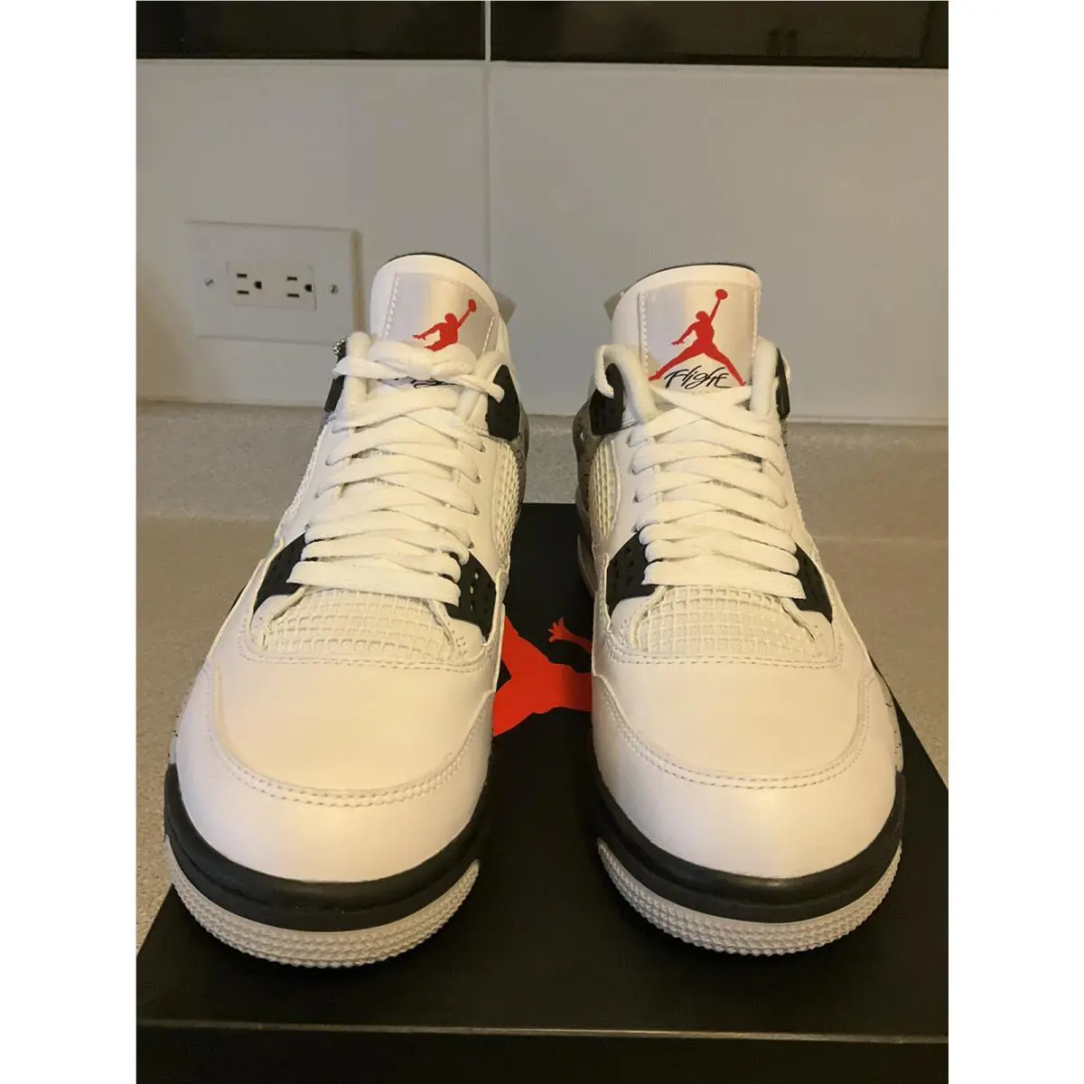 Nike shoes - Air Jordan 4 - Air - White 2
