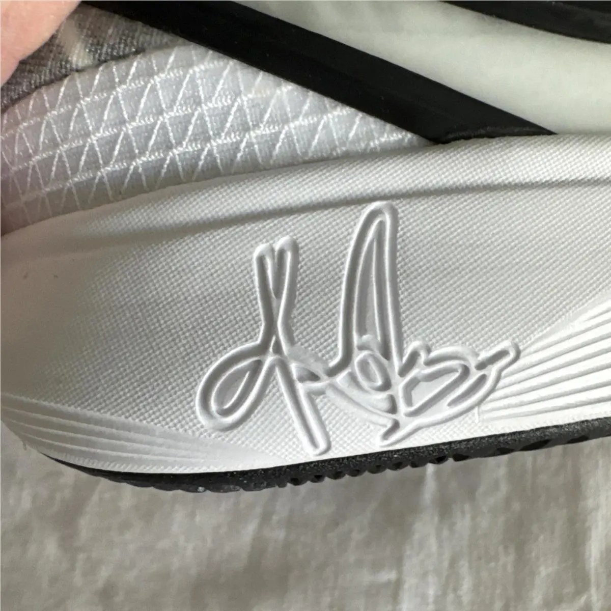 Nike shoes - Nike Kyrie 8 - Kyrie - White 7