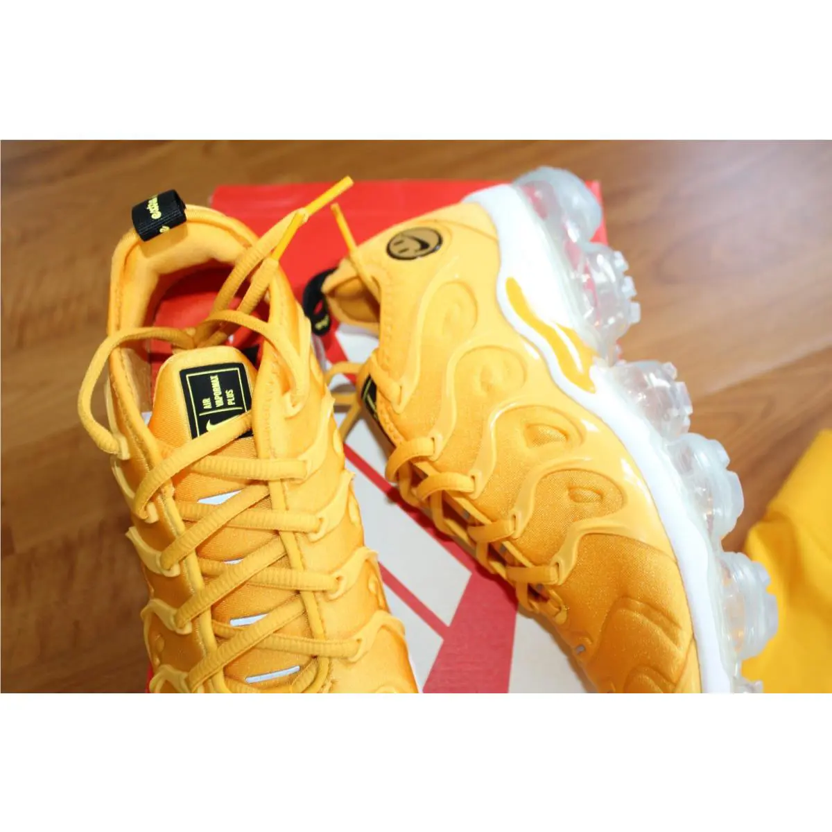 Nike shoes - Nike Air Vapormax Plus - Air Vapormax Plus - Yellow (UPC: 195244543700) 4