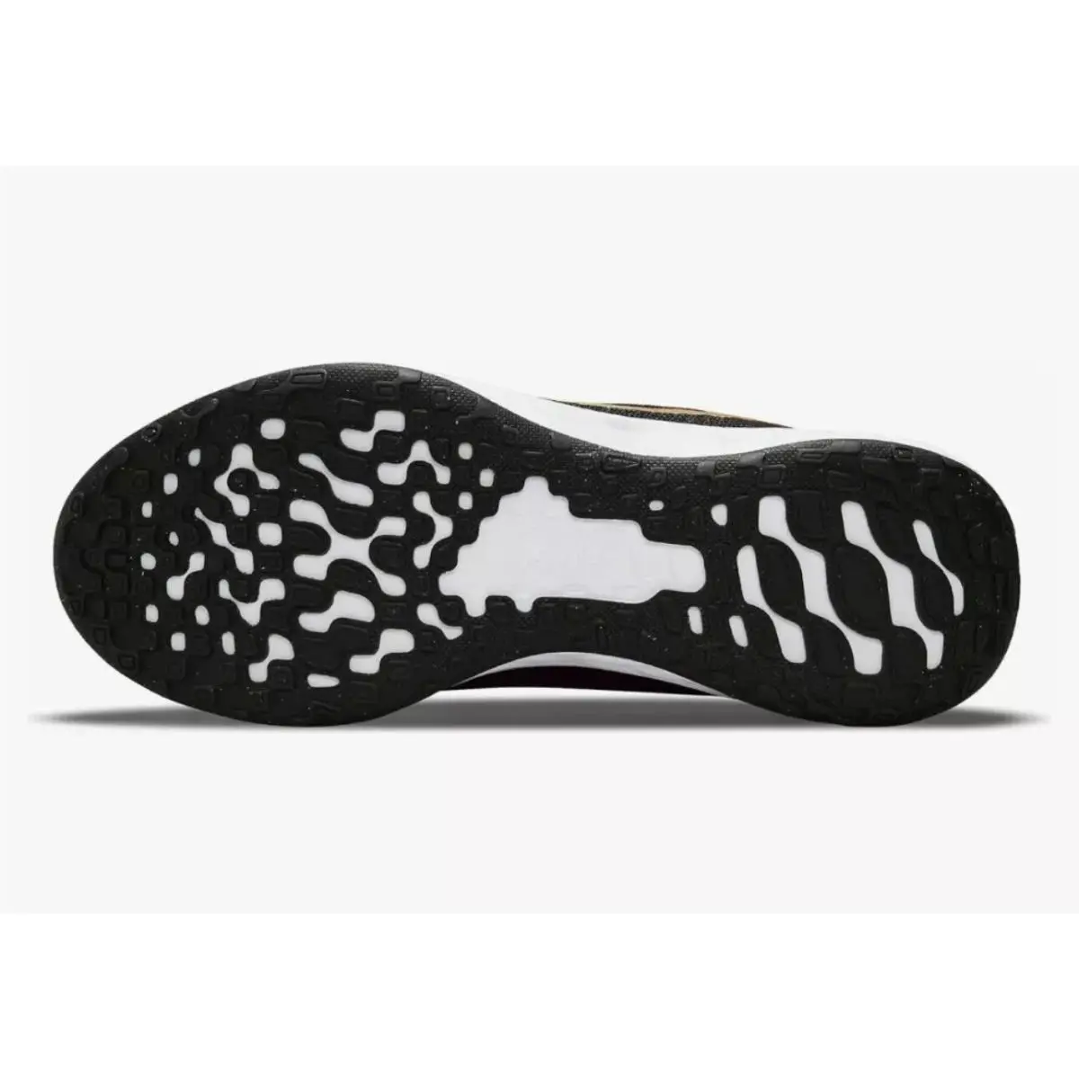 Nike shoes - Nike Revolution 6 - Revolution - DD1096-002 DD1096002 - Black Metallic Gold (UPC: 0195244180509) 4