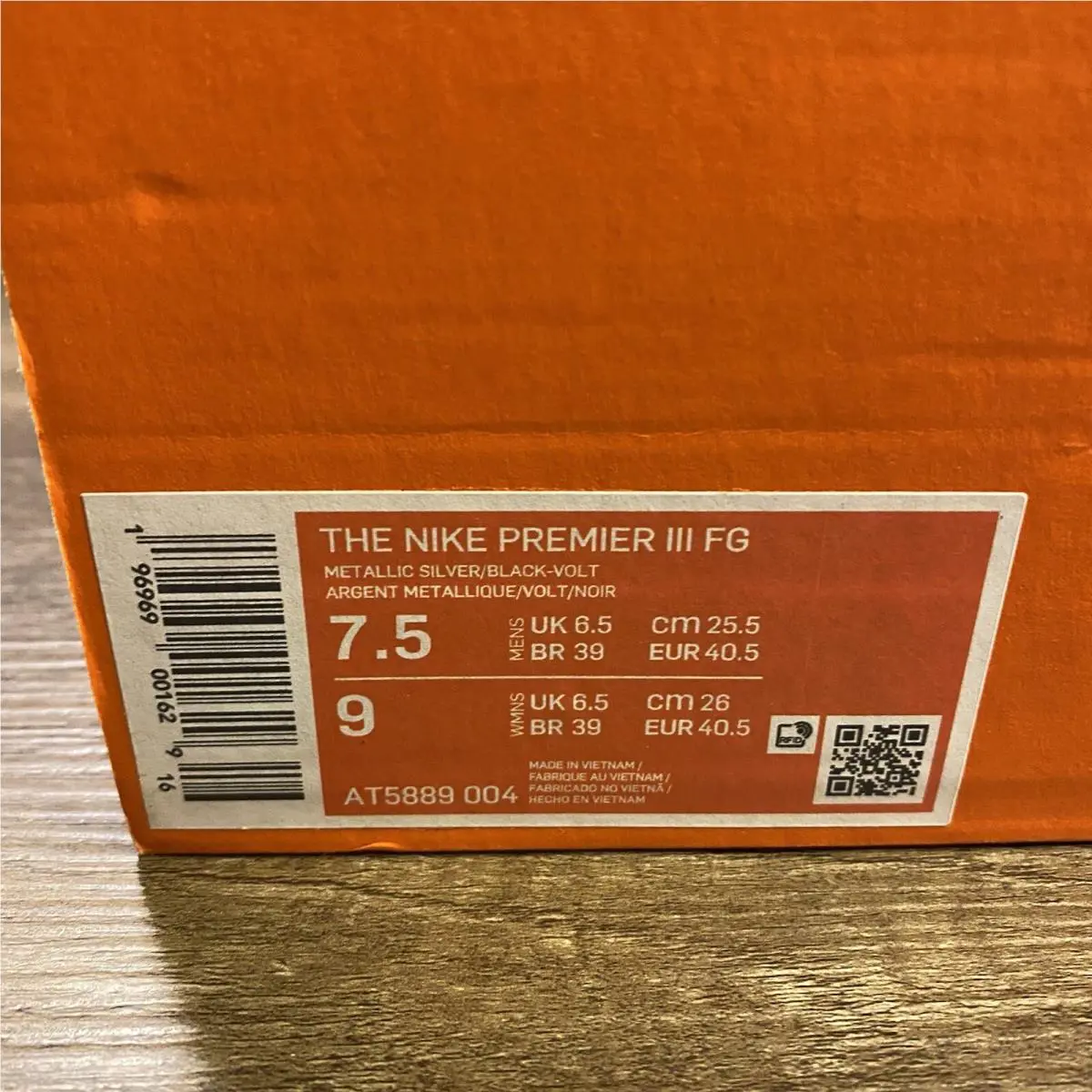 Nike shoes - Nike Premier 3 - Premier - At5889-004 - Metallic Silver Volt Green (UPC: 0196969001643) 0