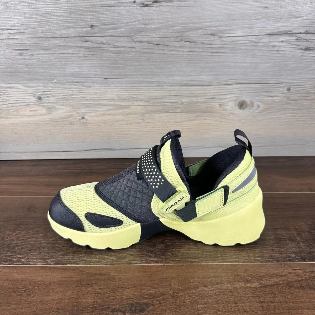Nike shoes - Jordan Trunner LX - Trunner - HQ2164-302 - Green (UPC: 198481040858) 5
