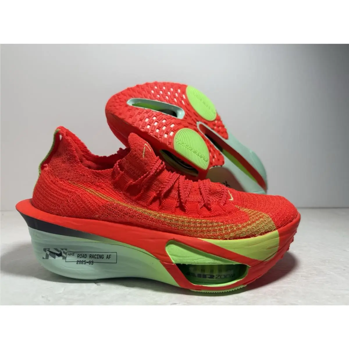Air Zoom Alphafly Next% 3 Bright Crimson FD8315-600 Women’s Size 5 by Nike