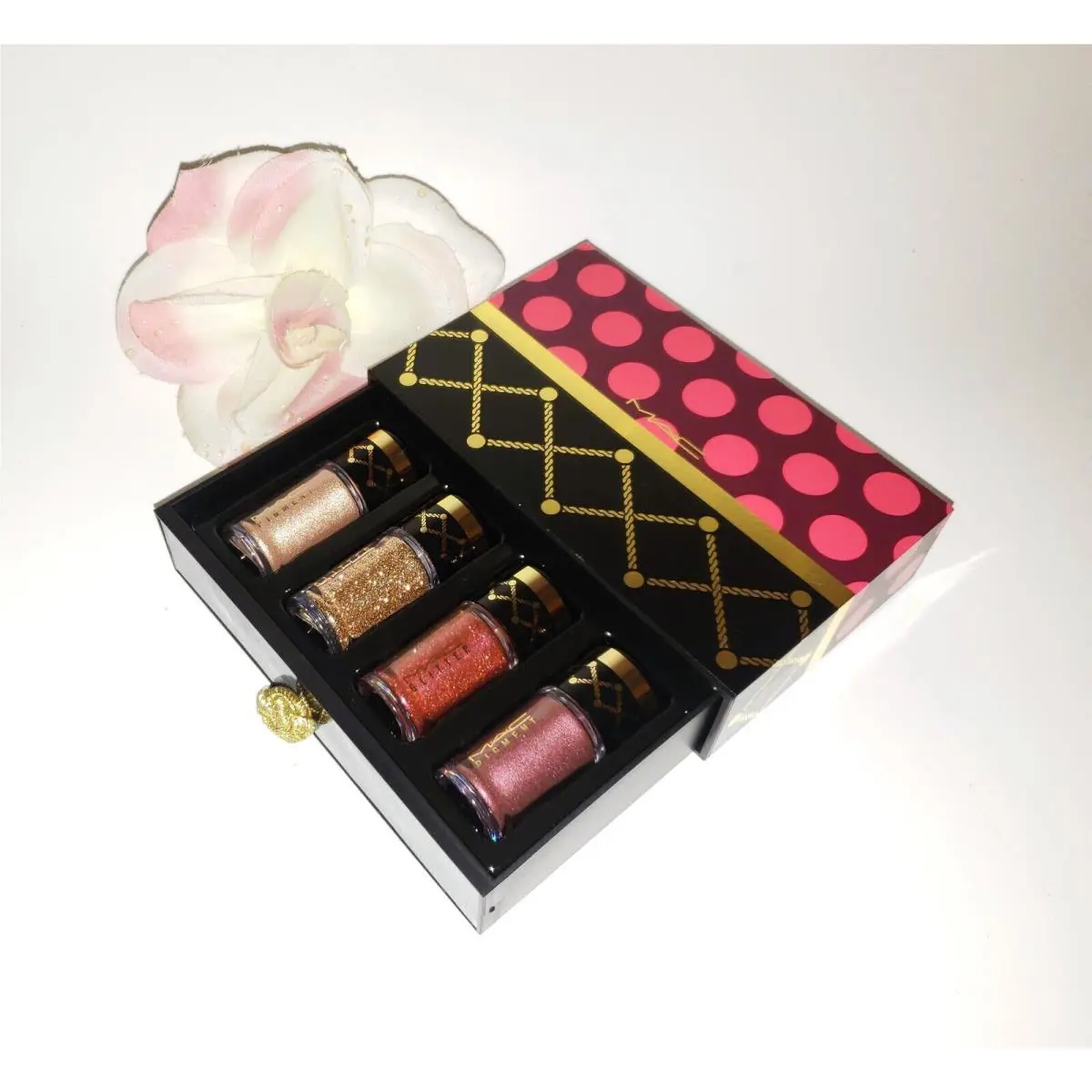 Mac Nutcracker Sweet Gold Pigments and Glitter Kit 4pc Gift Set Limited Edition