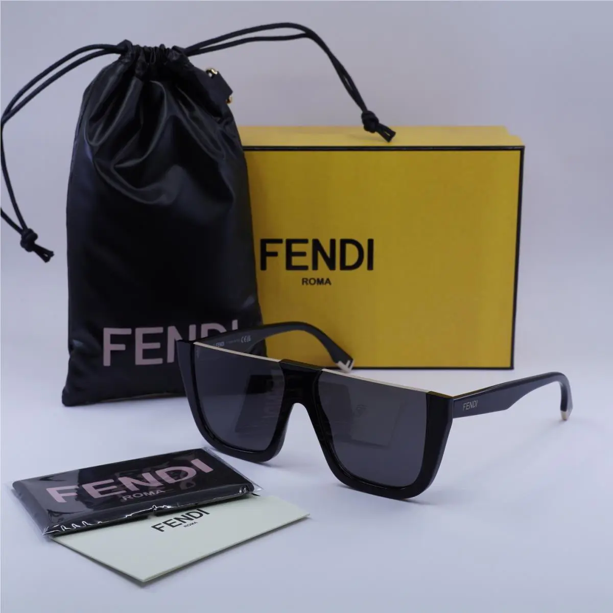 Fendi FE40136I 01A Shiny Black/smoke 62-9-145 Sunglasses