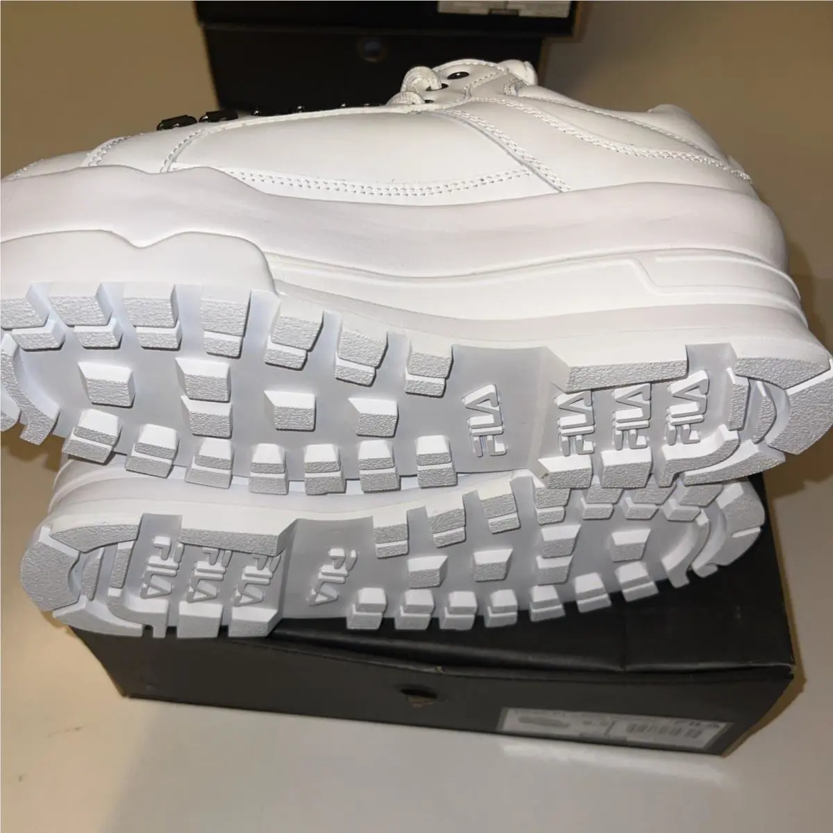 Fila shoes - Fila Trailblazer - Trailblazer - 5HM00524-125 - White (UPC: 0607949809345) 2