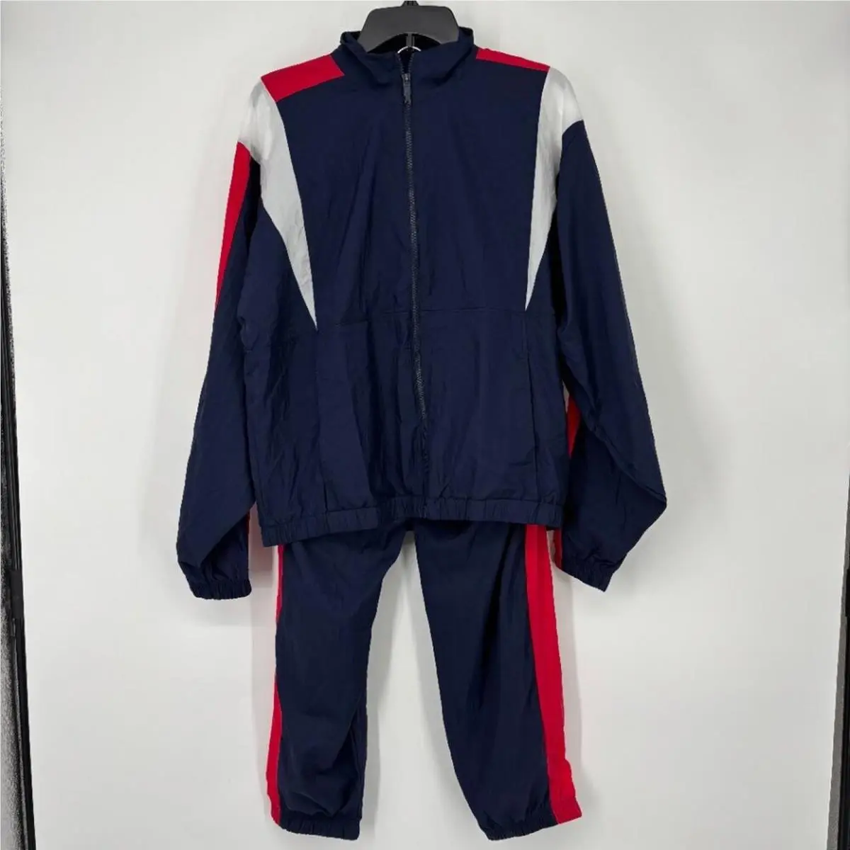 Reebok clothing - Blue (UPC: 196471475772) 0