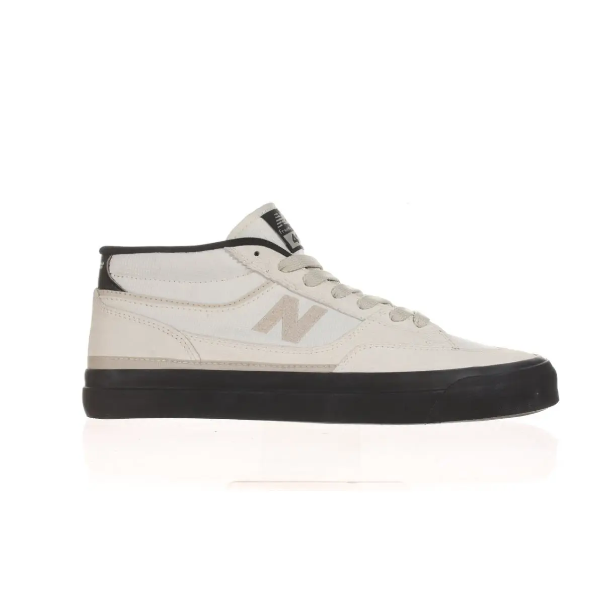 New Balance shoes - Sea 4