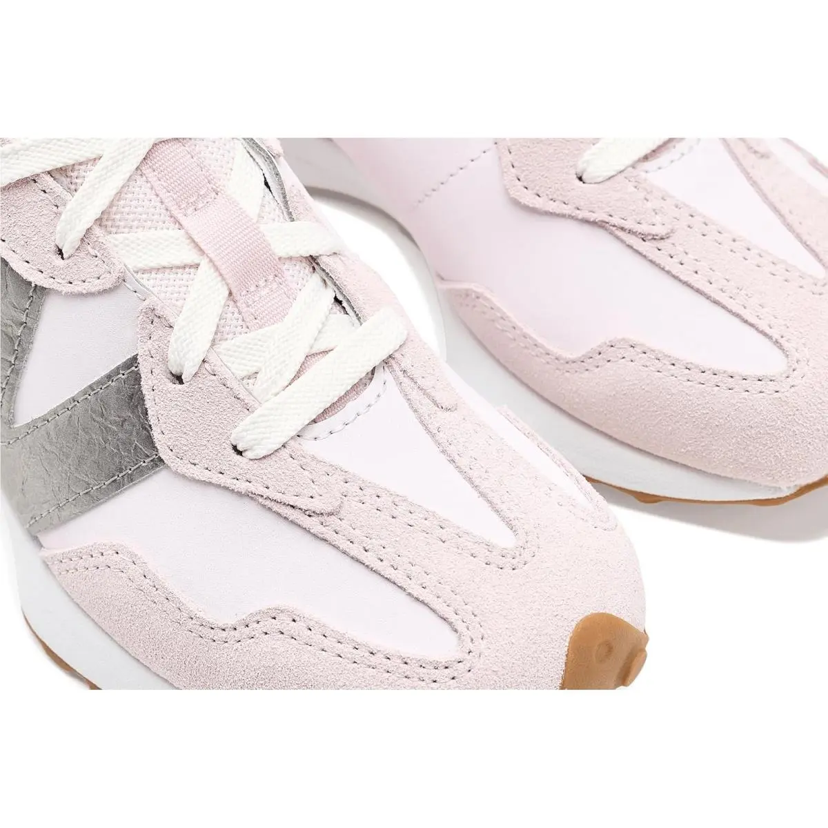 New Balance shoes - Black/White 39