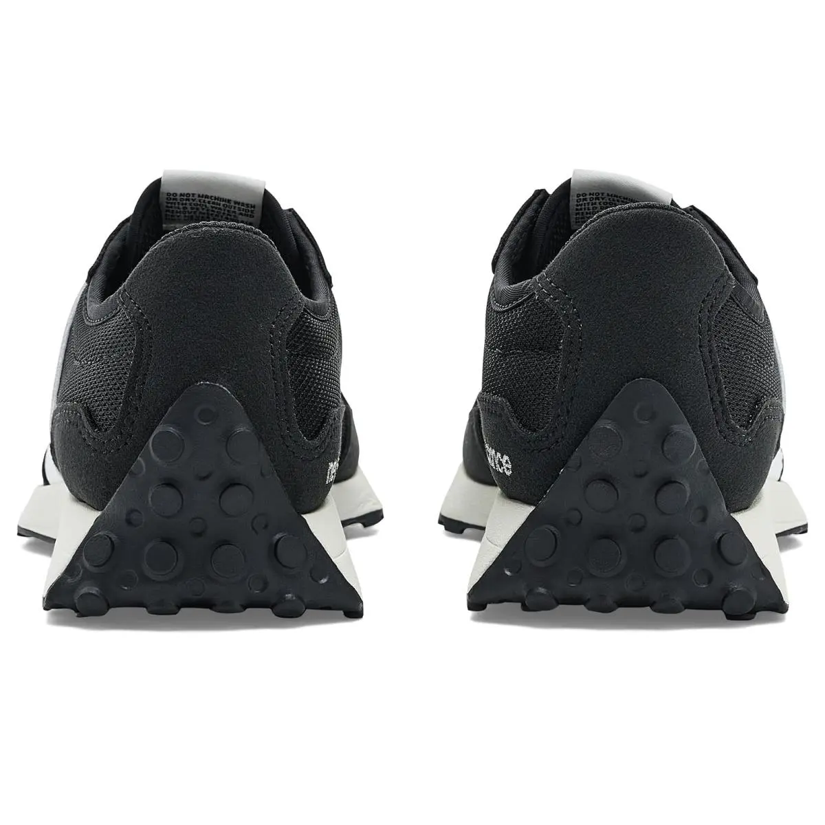New Balance shoes - Black/White 12