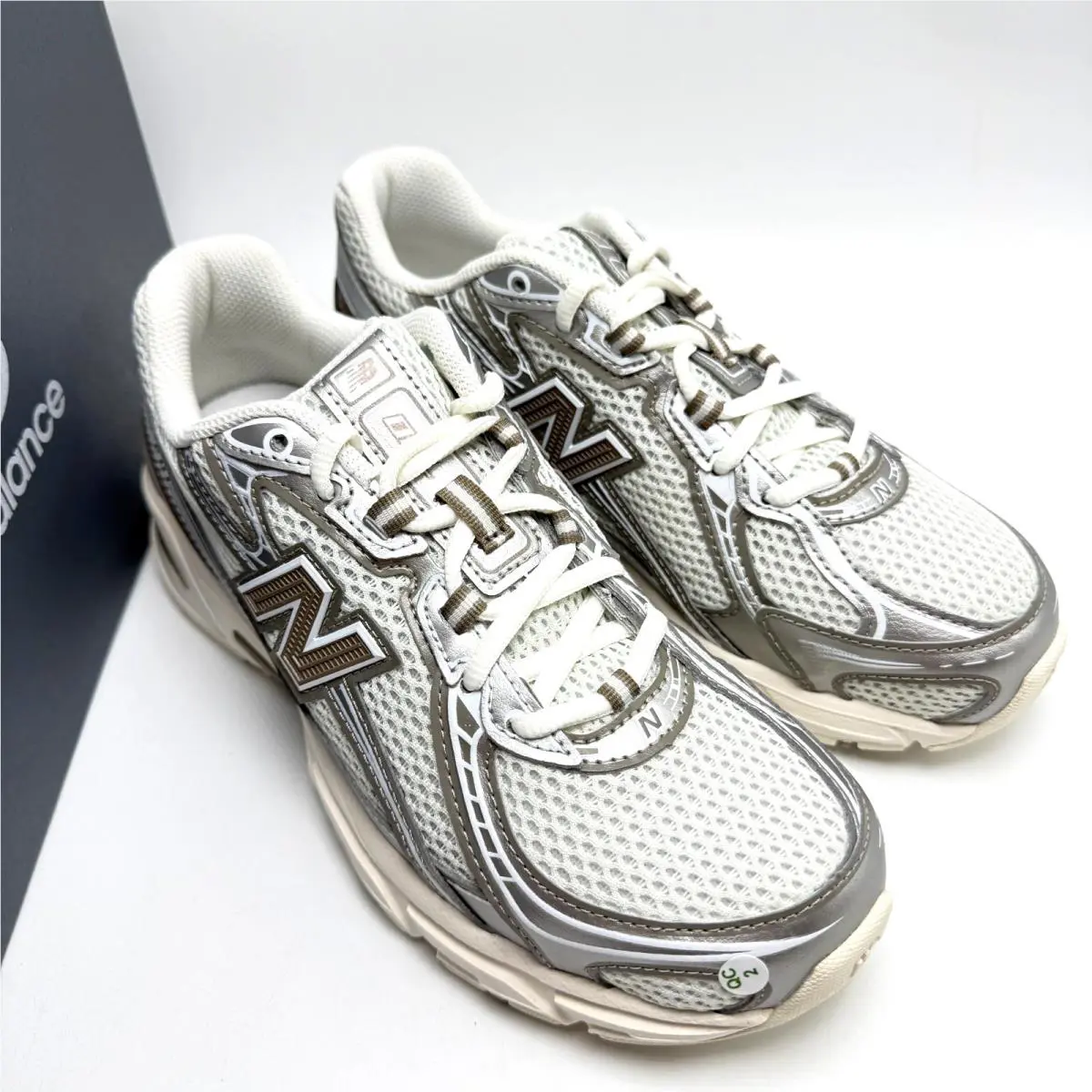 New Balance shoes - New Balance 740 - U740MU2 - Sea Salt/Arid Stone/Silver Metallic/Mushroom 0