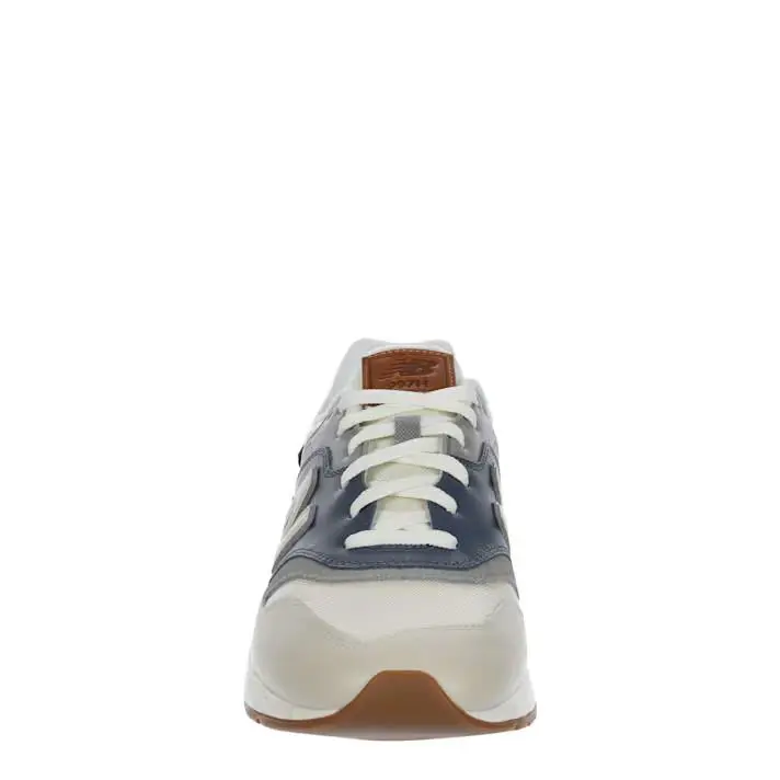 New Balance shoes  - White 1