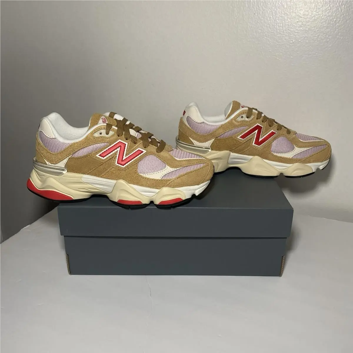 New Balance 9060 Beige Pink GC9060VD Big Kids Size 5 37.5 Women 6.5-7