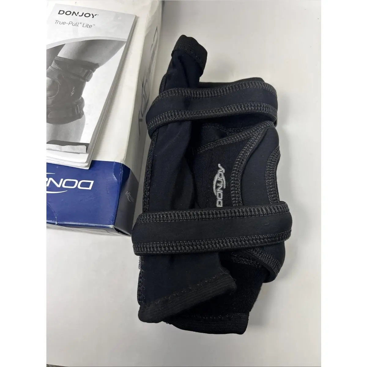 DonJoy  - Left Leg - Left Leg - DJ141KB02-L-L 1