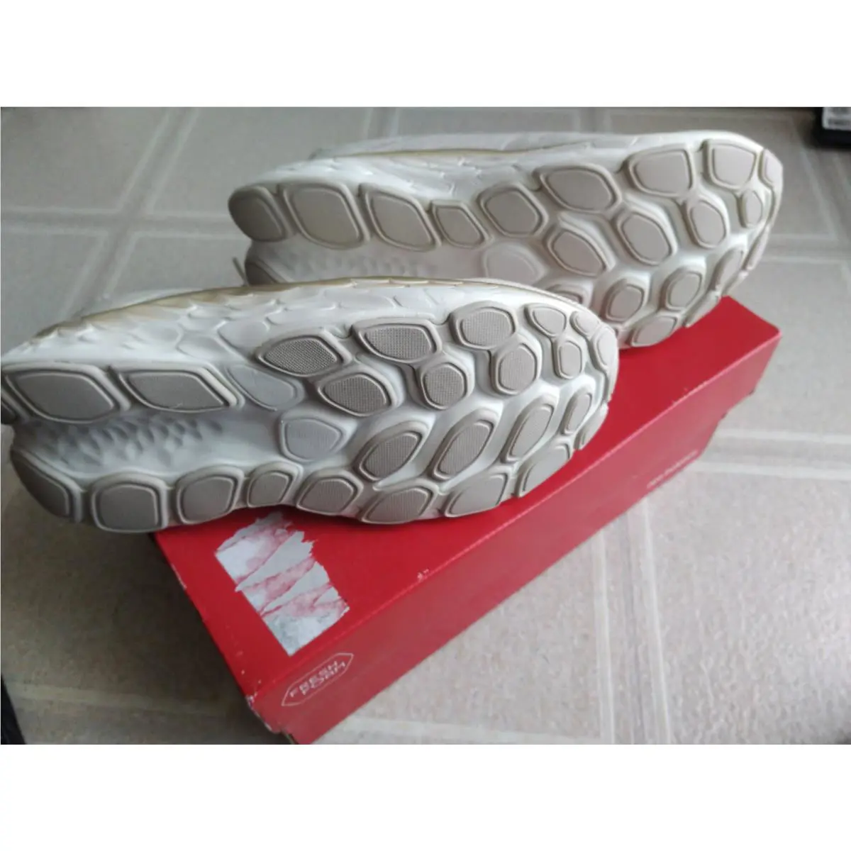 New Balance shoes - New Balance Fresh Foam X More - MMORWS4 - Sea Salt/Turtledove/Timberwolf (UPC: 197375361635) 3