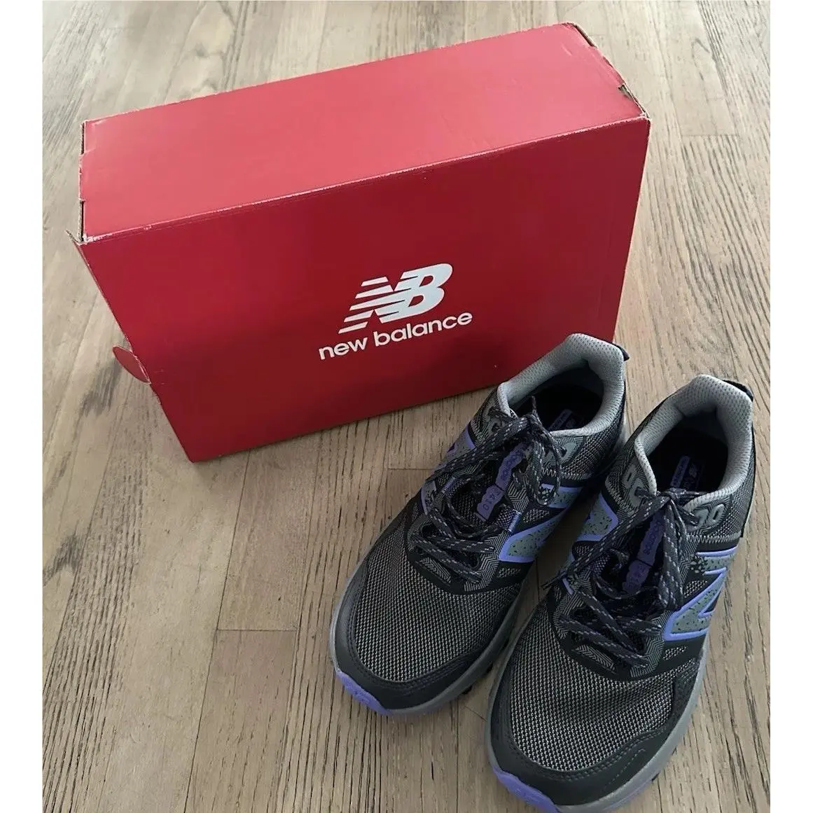 New Balance 410v8 WT410LQ8 Womens 8.5B/Men 8 Trail Running Shoes Grey Purple