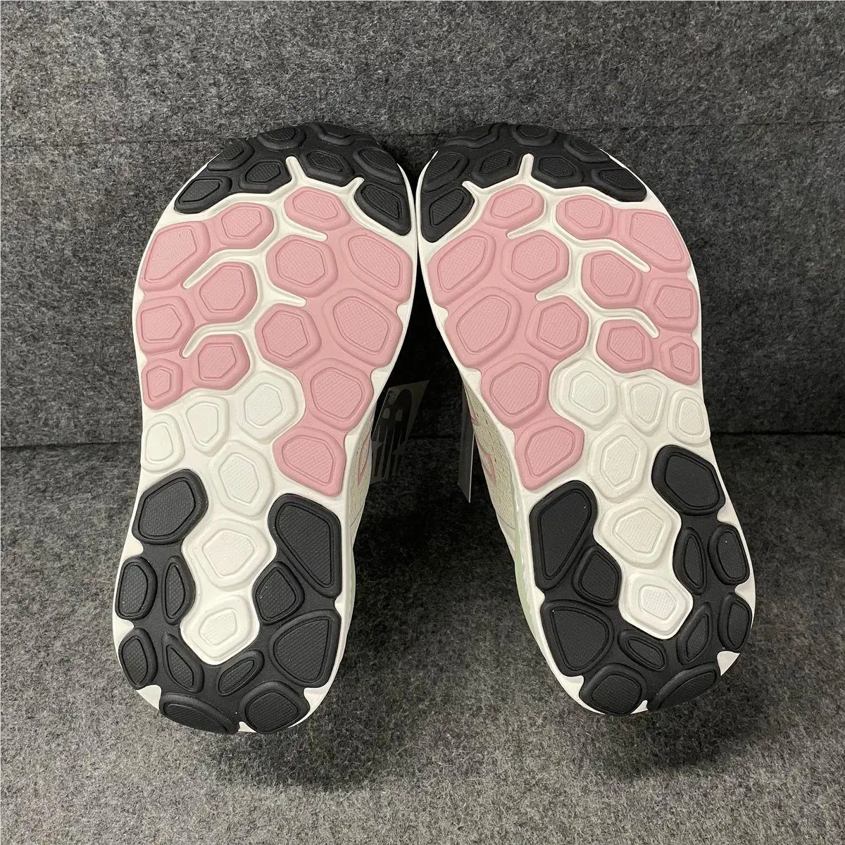 New Balance shoes - VS168407 - vs-168407 - White (UPC: 197376719107) 3