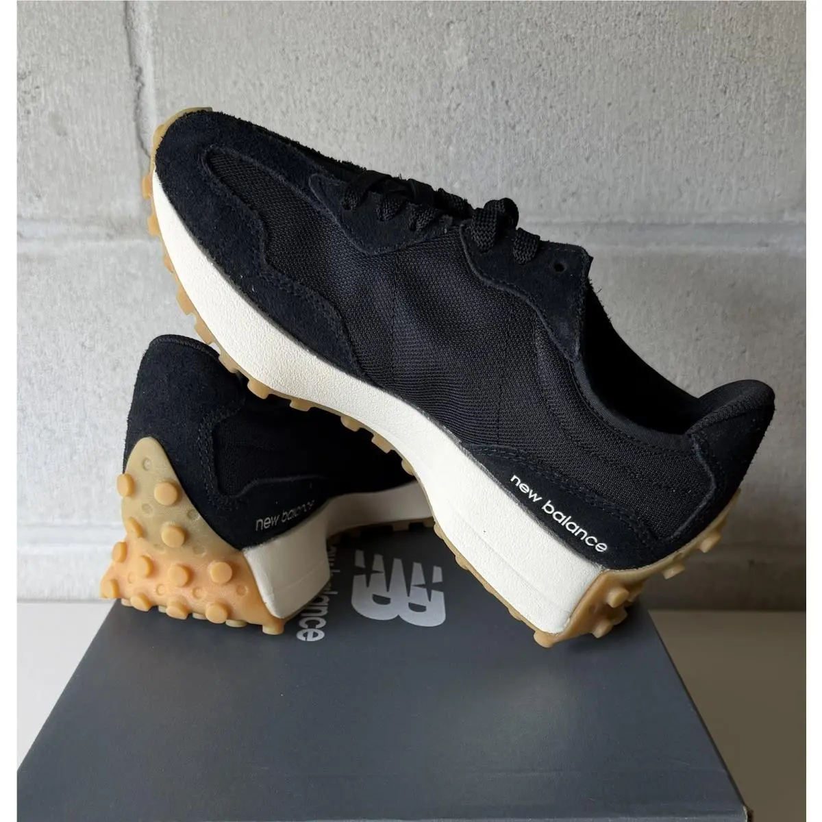 New Balance shoes - New Balance 327 - WS327LPC - Black 2