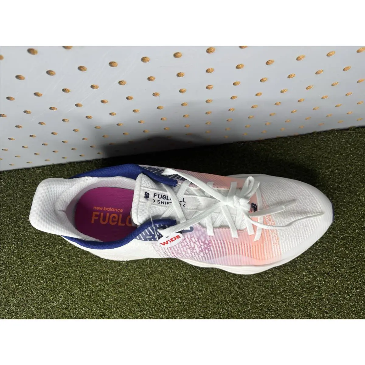 New Balance shoes - New Balance FuelCell Shift - FuelCell Shift - White (UPC: 195907716540) 2