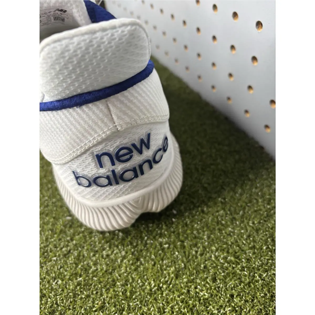 New Balance shoes - New Balance FuelCell Shift - FuelCell Shift - White (UPC: 195907716540) 3