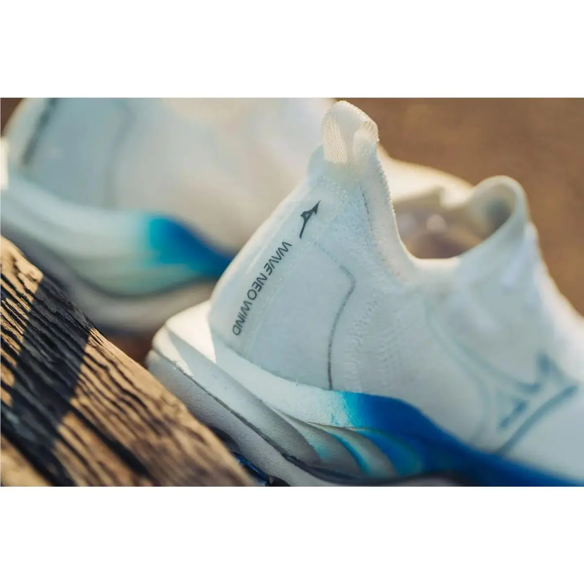 Mizuno shoes - Mizuno Wave Neo Wind J1GD227821 - J1GD227821 - White / Blue 14