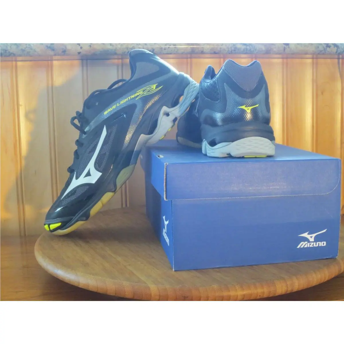 Mizuno shoes - Lightning Z3 - Lightning - Black 22