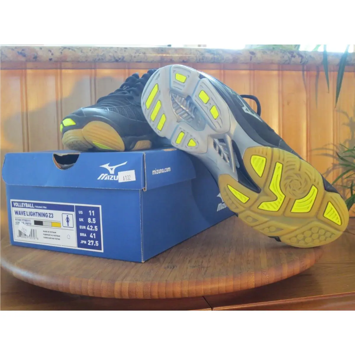 Mizuno shoes - Lightning Z3 - Lightning - Black 23