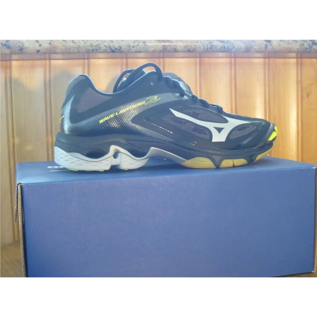 Mizuno shoes - Lightning Z3 - Lightning - Black 10