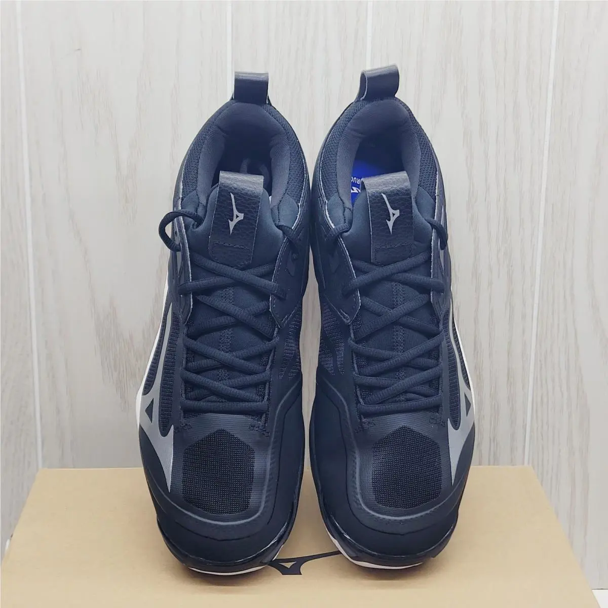 Mizuno shoes - Mizuno Wave Momentum 2 - Wave Momentum - Black (UPC: 889961458552) 1