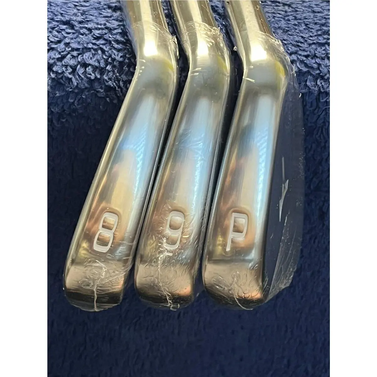 Mizuno  - PRO 241 - PRO 4