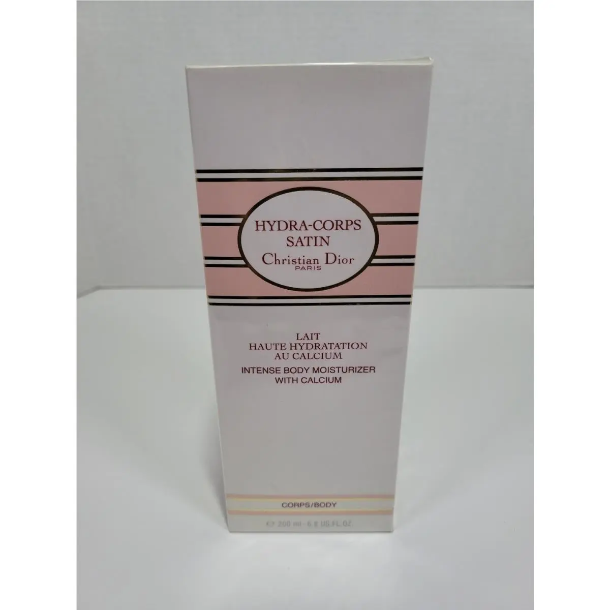 Christian Dior Hydra Corps Satin Lait Hydratation Body Moisturizer with Calcium