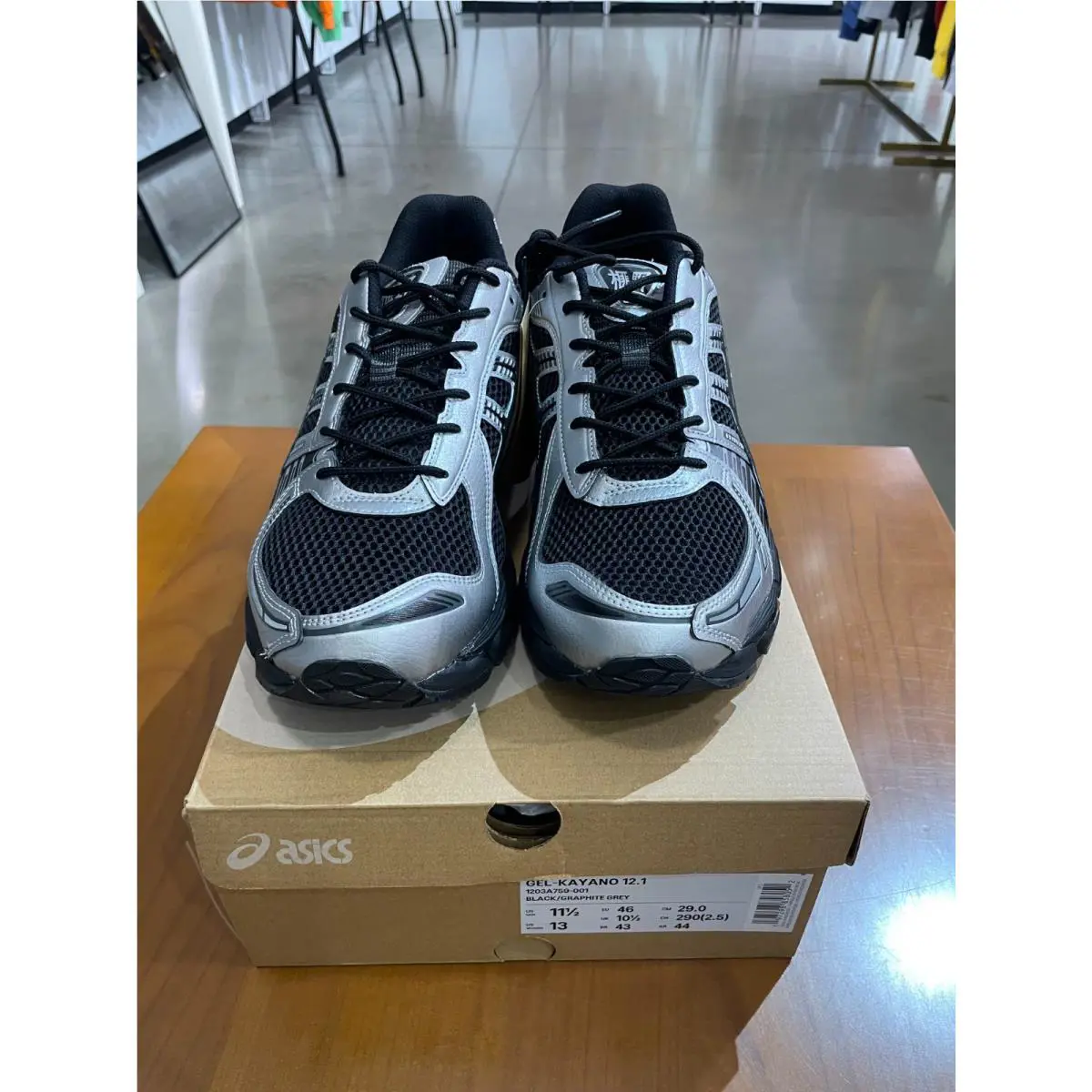 Asics shoes - Black 1