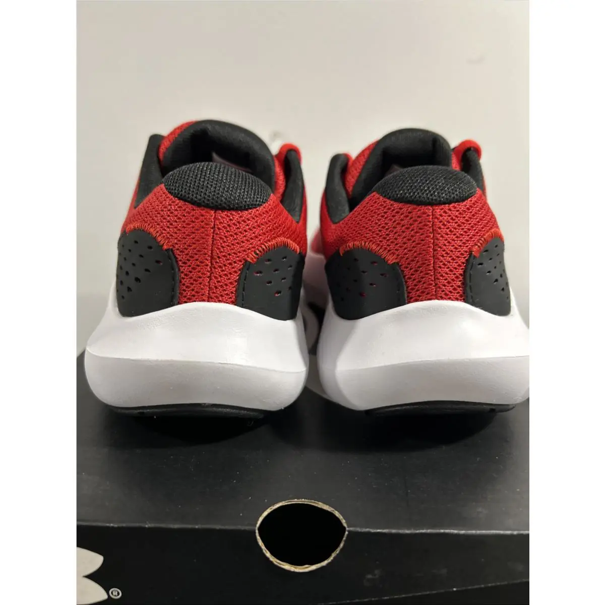Under Armour shoes - Surge 4 AC - Surge - 3027103-600 - Red 7