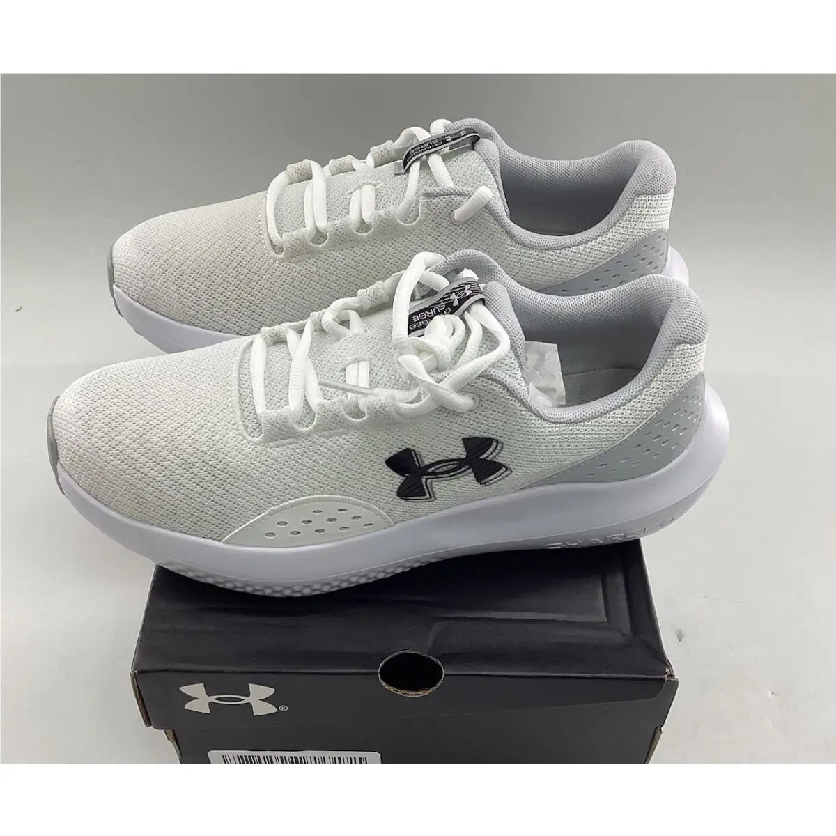 Under Armour shoes - Under Armour Surge - Surge - White 2