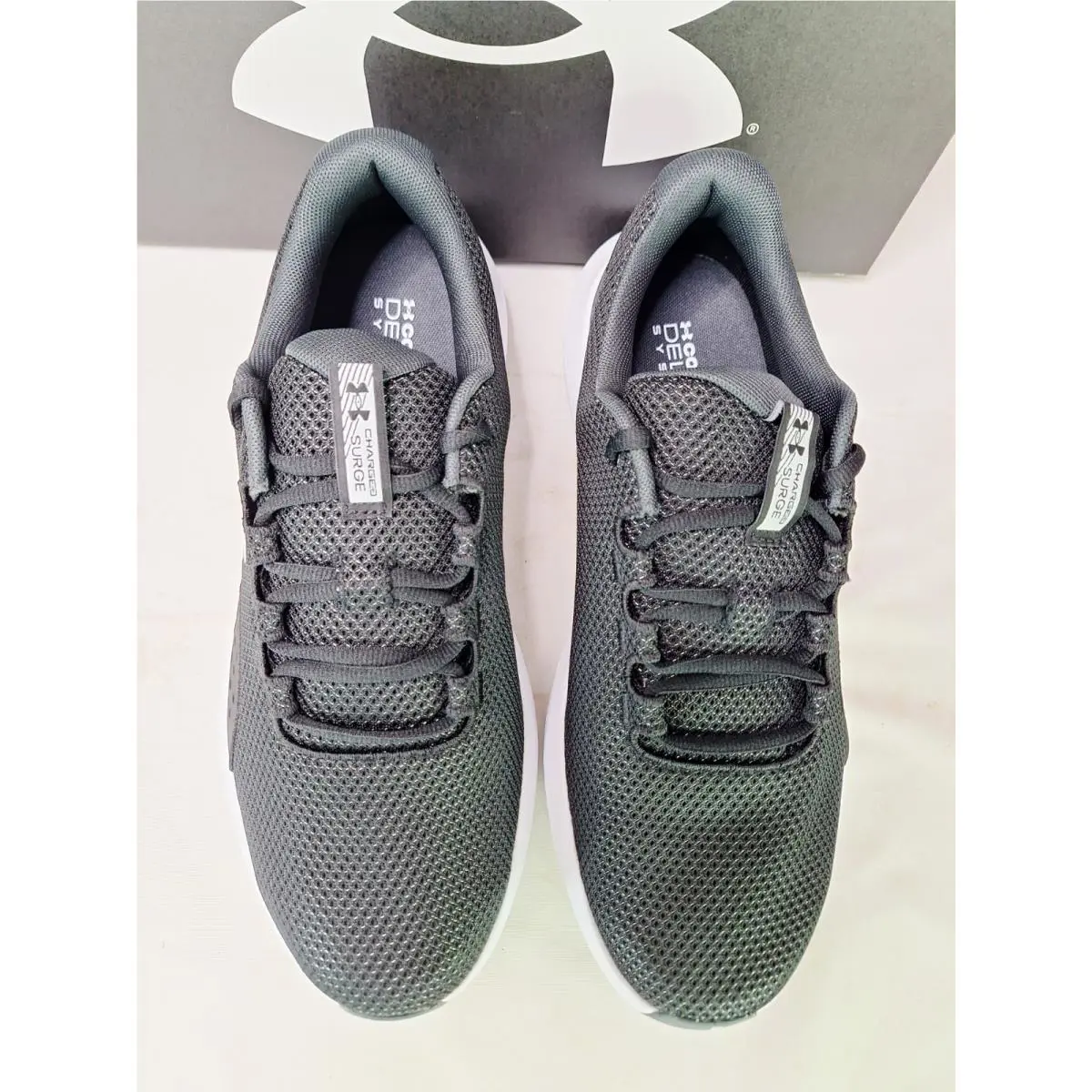 Under Armour shoes - Under Armour Surge - Surge - Black (UPC: 0637586958427) 3