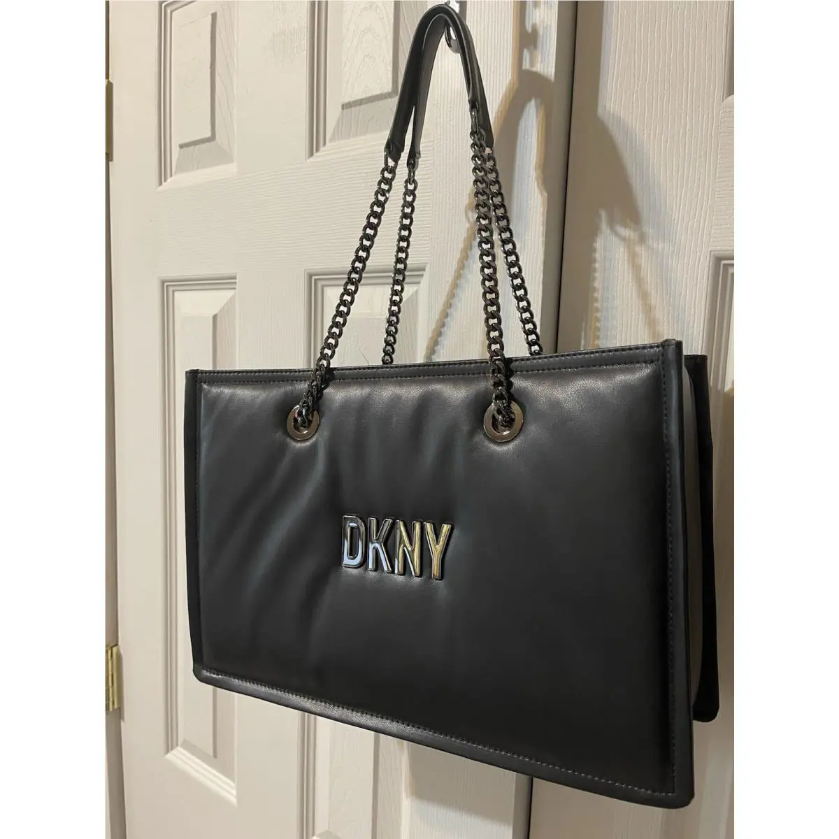 Dkny Donna Karen Maggie Tote Black Handbag