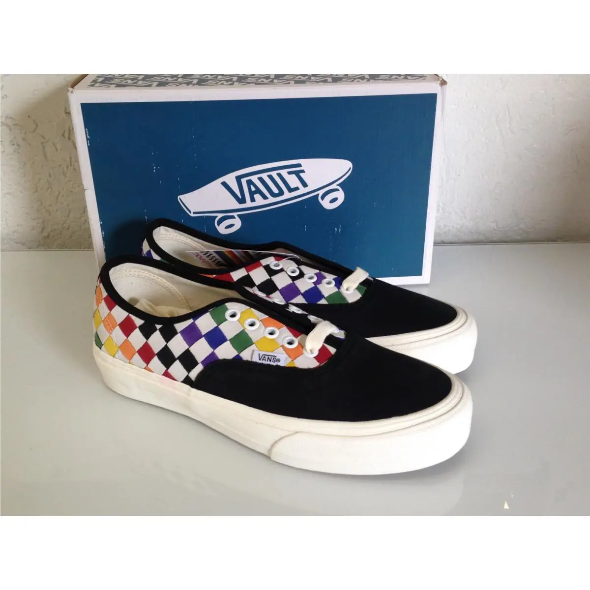Vans Authentic Vlt LX Pride - Choose Men Size
