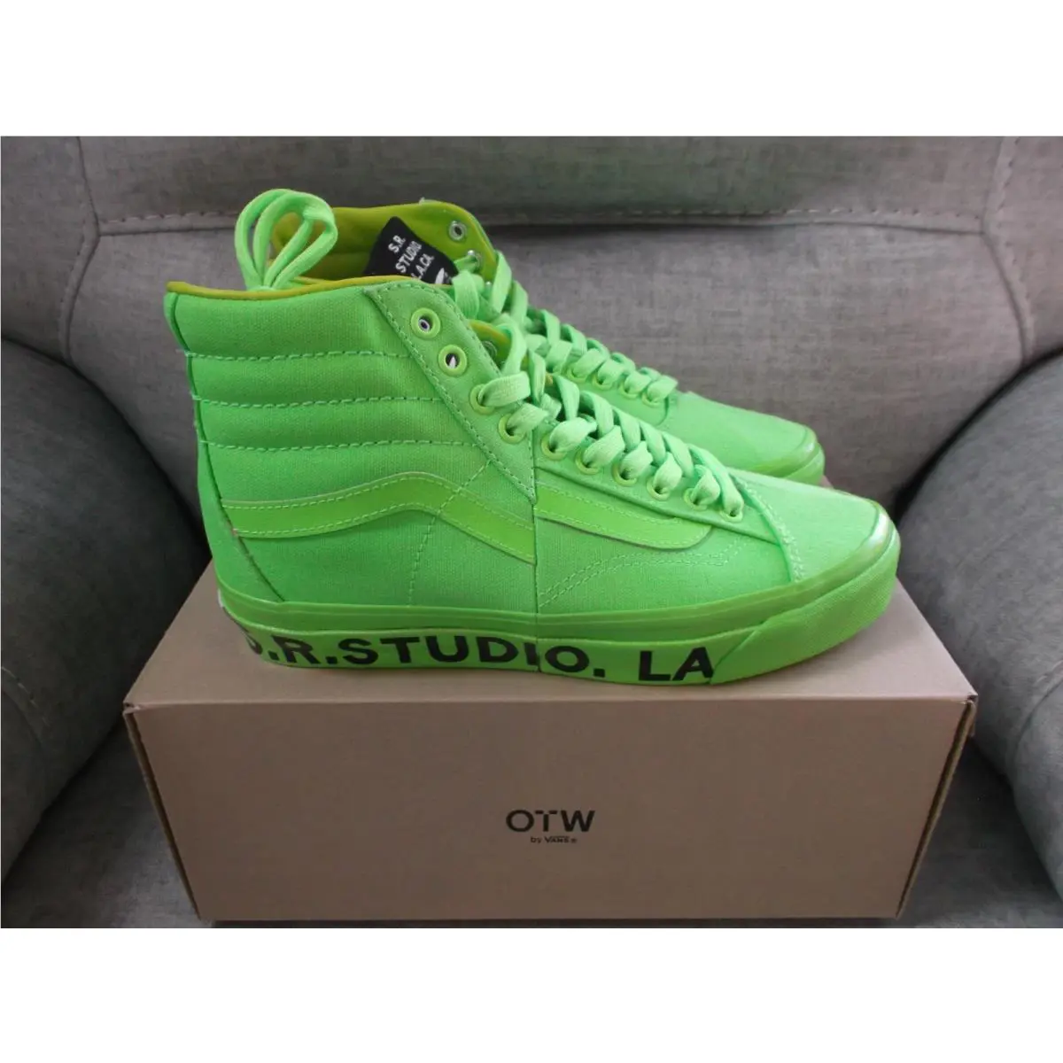 Vans shoes - VANS S.R. STUDIO. LA. CA. x Clash The Wall - VN000CNKYSC - Green (UPC: 197064725311) 2