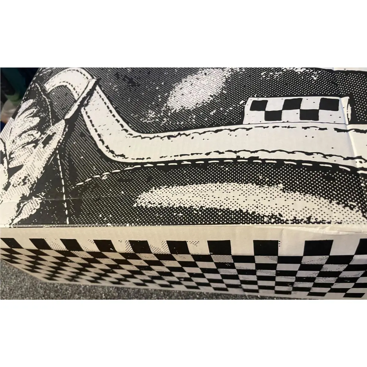 Vans shoes - Black/White (UPC: 0194901610168) 0